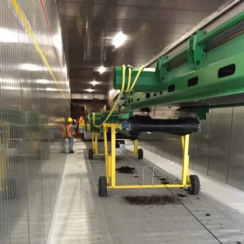 Loading the tunnel with stacks